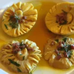 Descubre la gastronomía de Huelva en el restaurante El Rincón de Curro: una parada obligada en tu viaje turístico